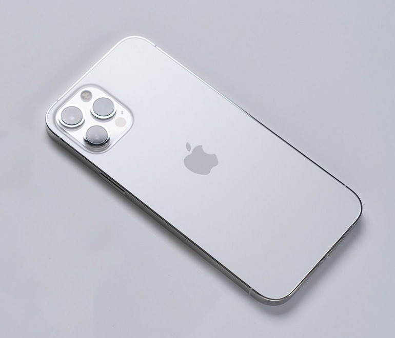Iphone 13 phiên bản màu trắng