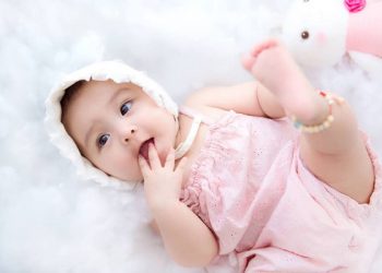 năm 2022 sinh con gái tốt không