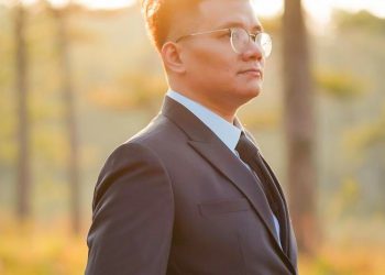 nhâm hoàng khang it facebook