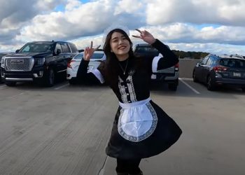 Mayuko thực ra là ai