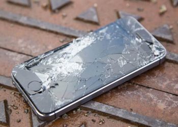 màn hình điện thoại bị vỡ 5