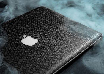 Có nên dán laptop không? Dán skin laptop có hại không?