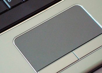 tắt chuột cảm ứng