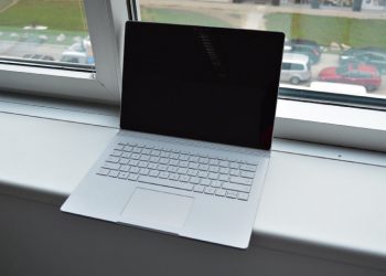 Cách chọn máy tính xách tay để lập trình (2022)