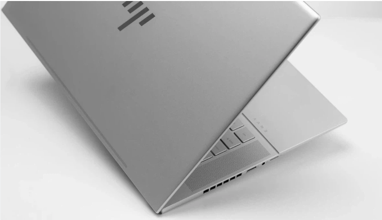 HP Envy 16-h0033TX được trang bị pin lithium-ion 6-cell