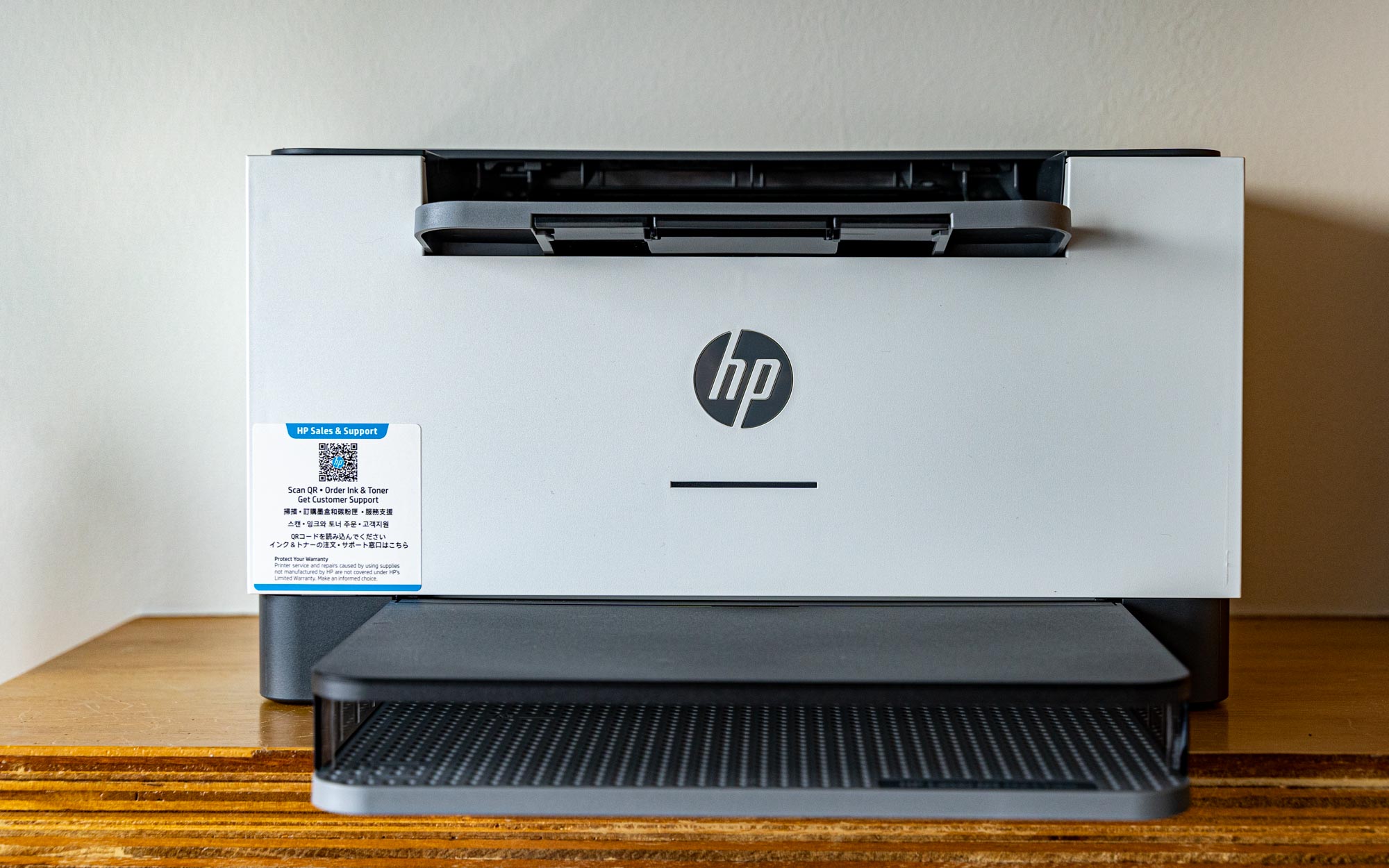 HP LaserJet M211dw có tốc độ in ấn nhanh, lên đến 30 trang/phút